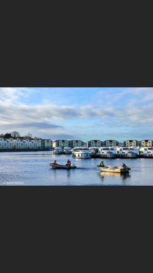 Parisian Style Townhouse Villa Carrick on Shannon Екстериор снимка